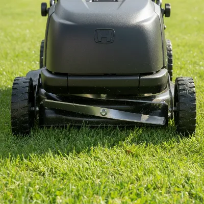 Honda HRX217VKA lawn mower with its durable, rust-free NeXite deck and cutting blades